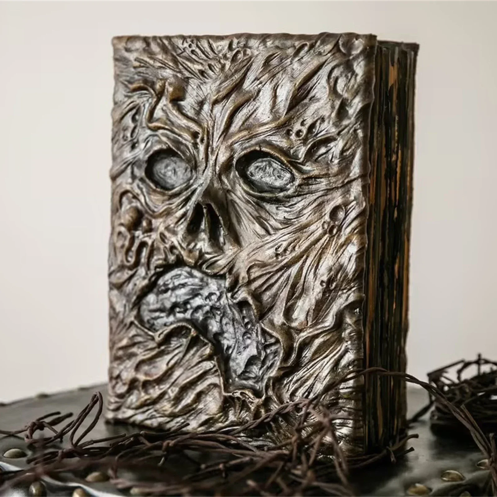 Vintage Necronomicon - Dark Ma - Vintage And Collectible Books recension och pris