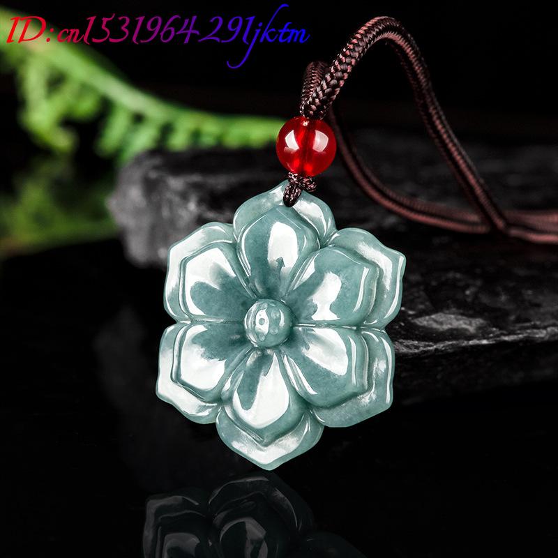 Burmese Jadeite Flower Pendant - Vintage Necklace recension och pris