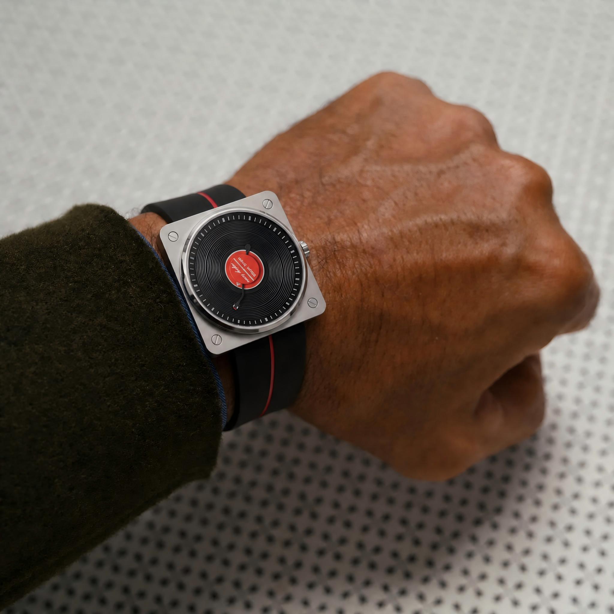 SKU Vinyl Record Quartz  Men's - Vintage Collectible Watches recension och pris