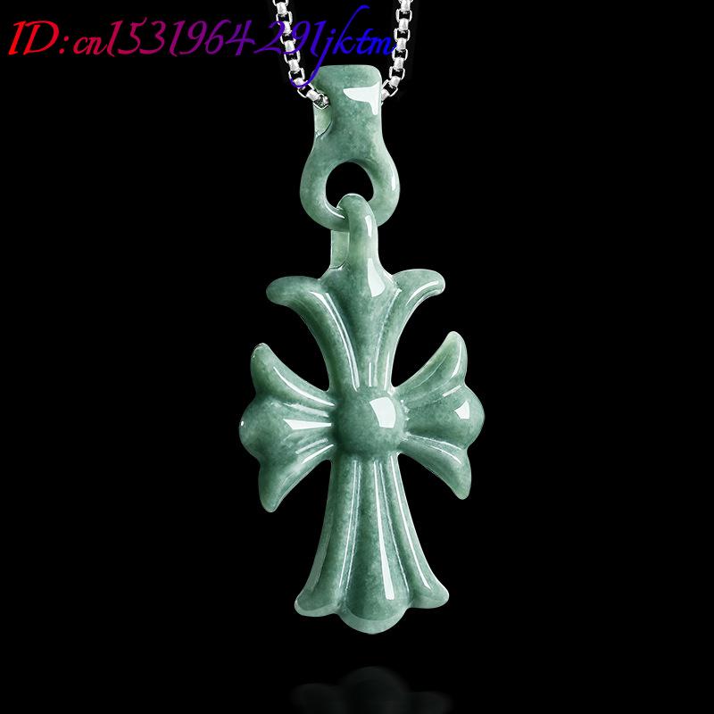 Natural Burmese Jadeite Cross  - Vintage Necklace recension och pris