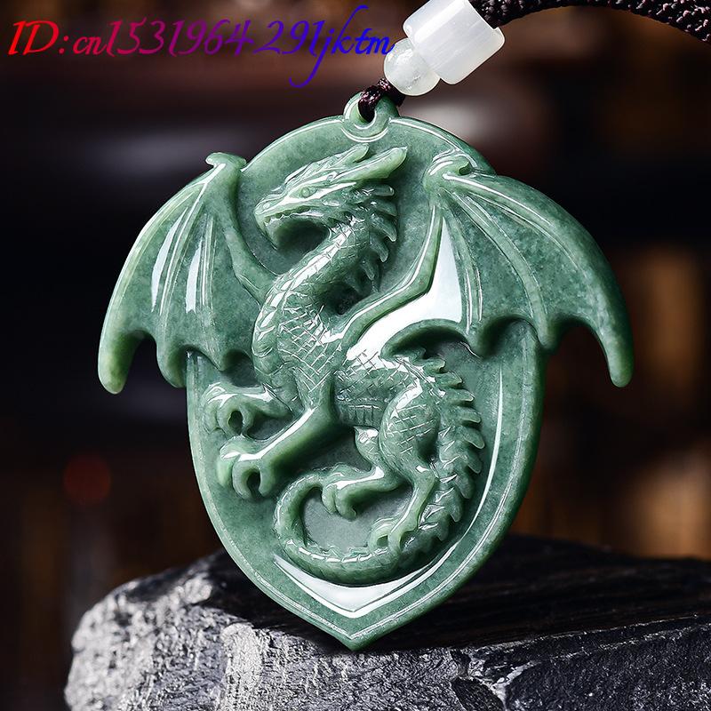 Natural Burmese Jadeite Dragon - Vintage Necklace recension och pris